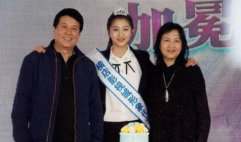 如兰吃瓜,揭秘娱乐圈幕后故事