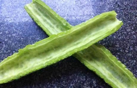 罗女士吃瓜,一场甜蜜的“吃瓜”之旅